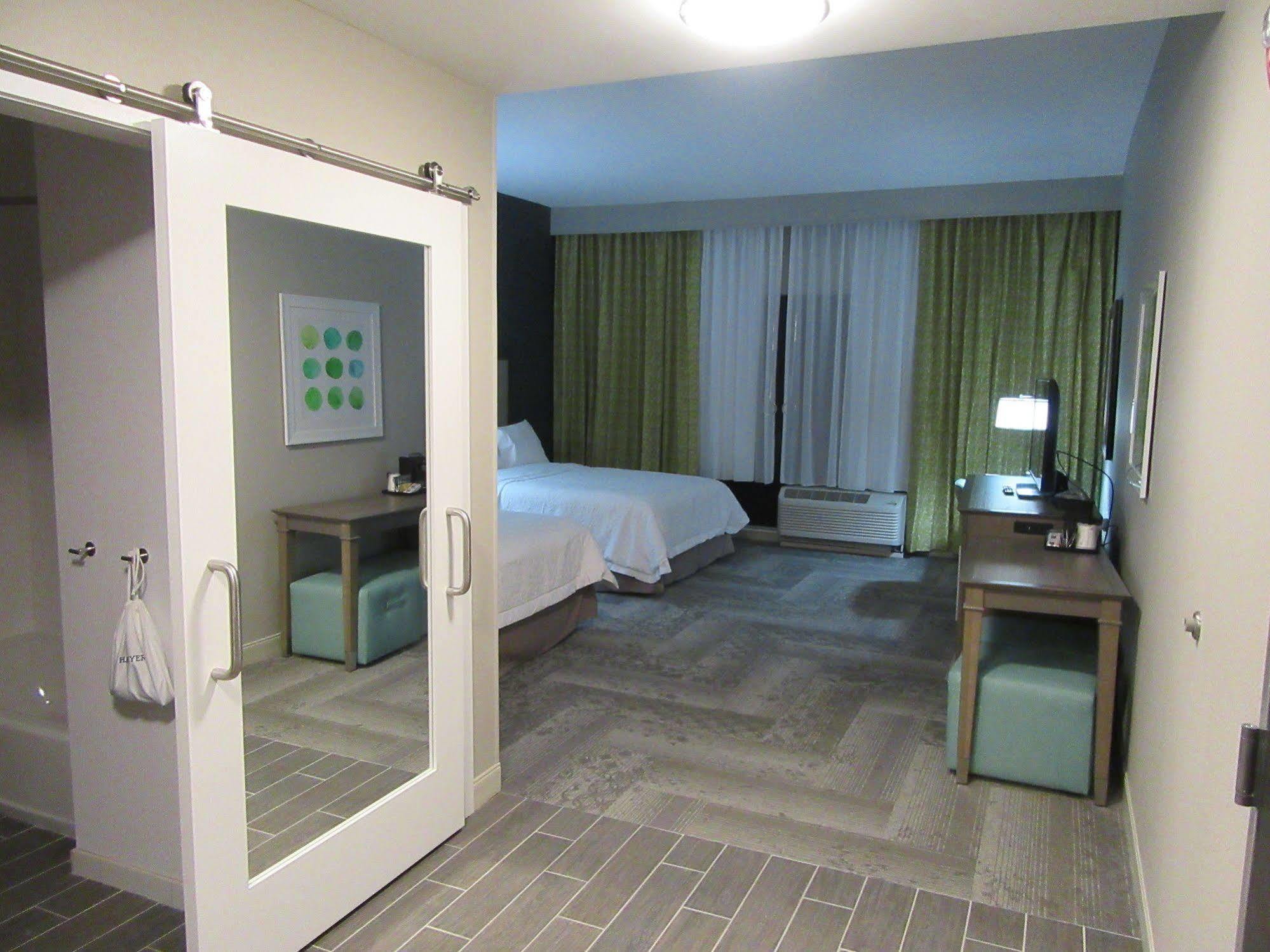 Hampton Inn & Suites By Hilton Knightdale Raleigh Eksteriør bilde